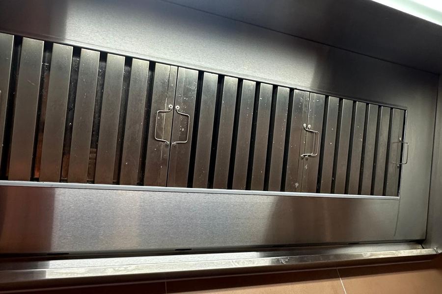 Restaurant canopy after cleaning service in Sydney and Adelaide